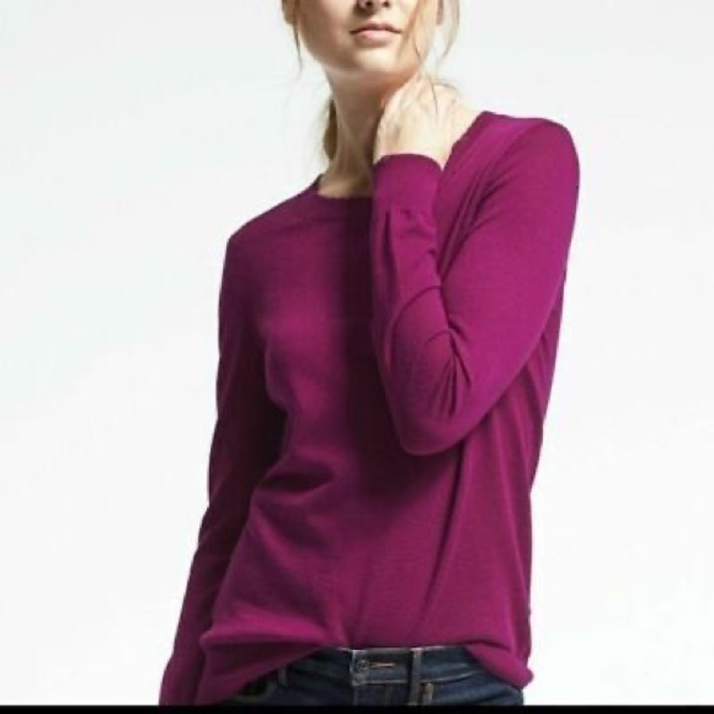 Banana Republic XS Merino Wool Scalloped Neck Sweater Berry Magenta